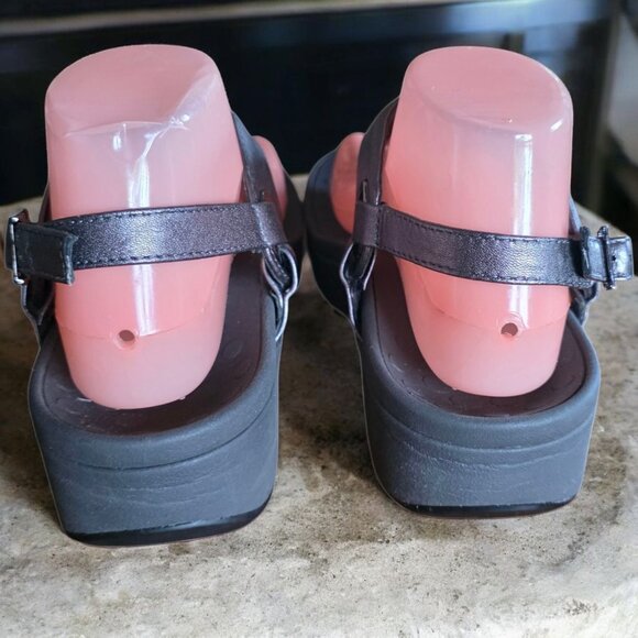 VIONIC (8) JOLIE Gun Medal Silver Metallic T-Strap Podiatrist Designed Footbed - Picture 5 of 13